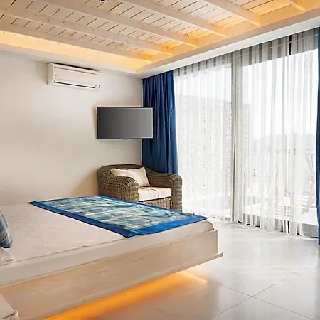 Nur 2* Kaş