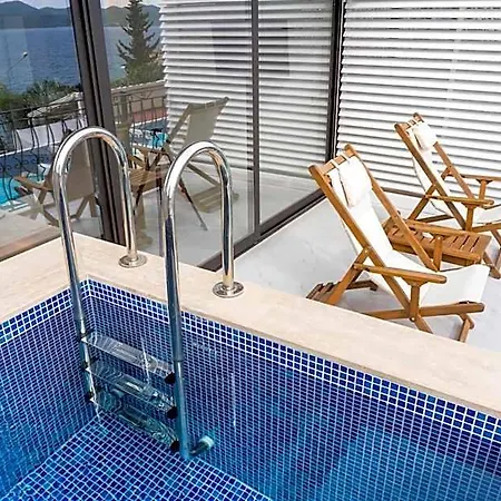 Nur Otel Kaş
